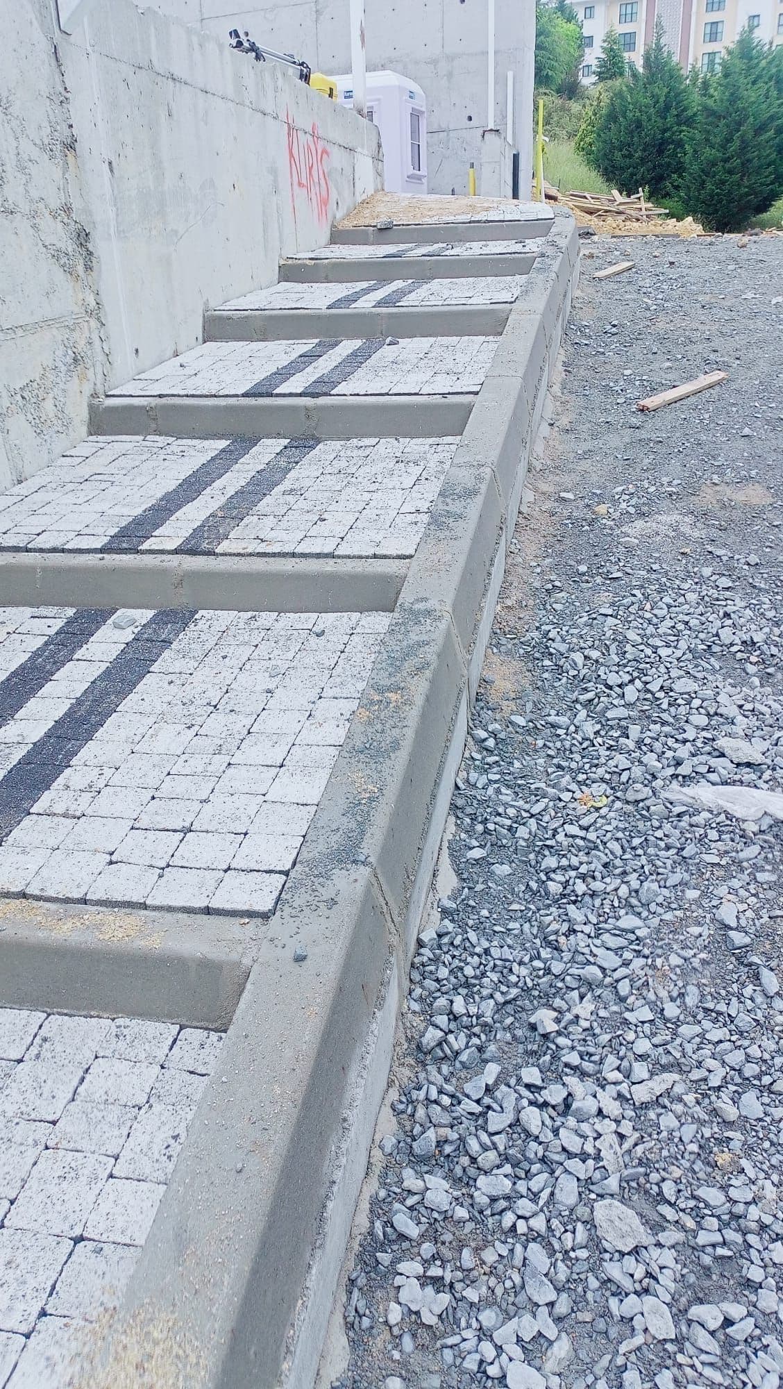 Kaldırım kilit taşı döşeme İstanbul