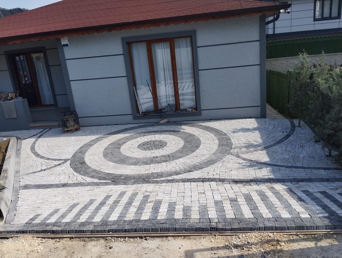 Villa bahçe küp taş desen döşeme